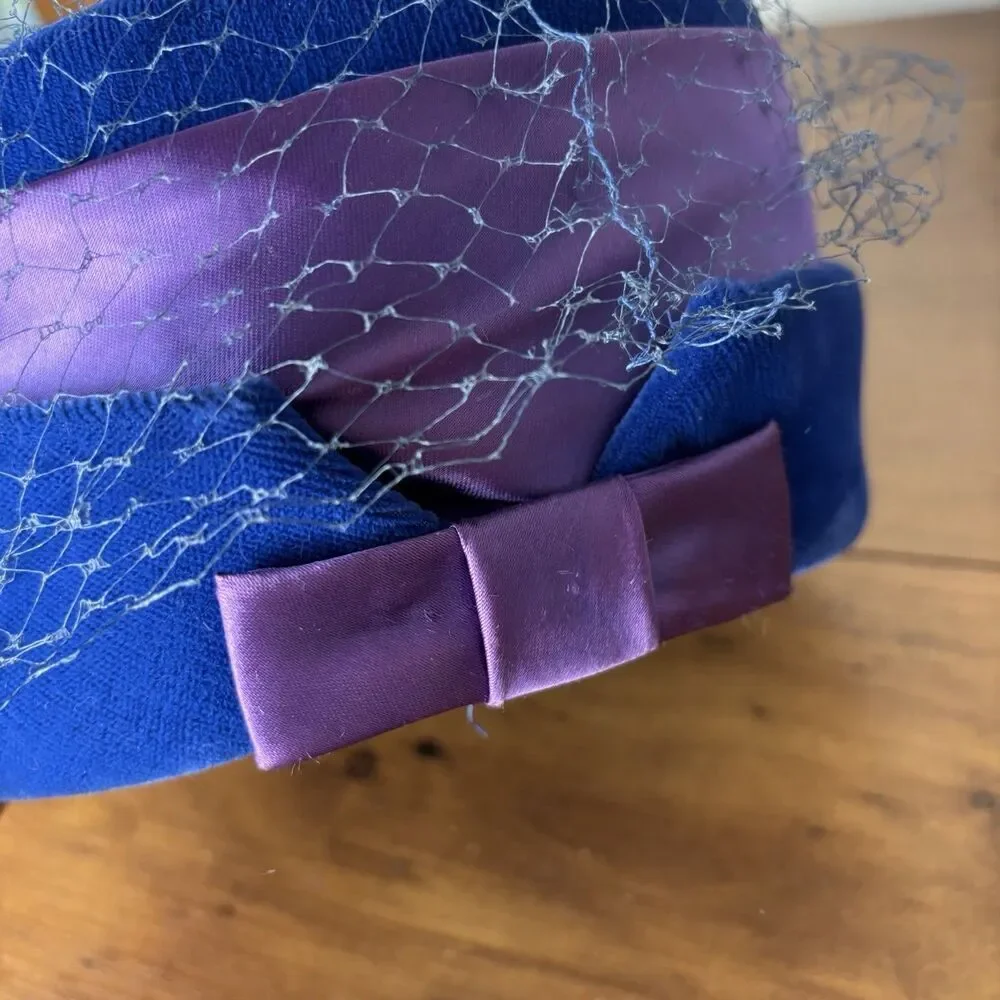 VTG 50s Pillbox Millinary Veiled Netting Hat Headpiece Blue Velvet Mod - Picture 7 of 12